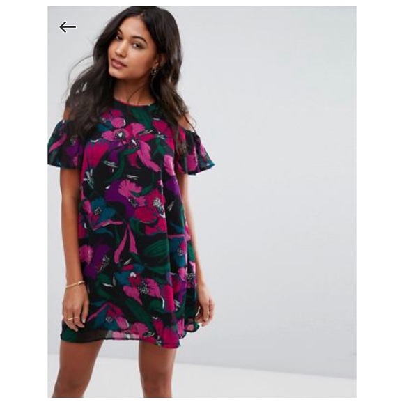 AX Paris Cold Shoulder Swing Dress in Floral Print | Size 8 - Picture 2 of 6